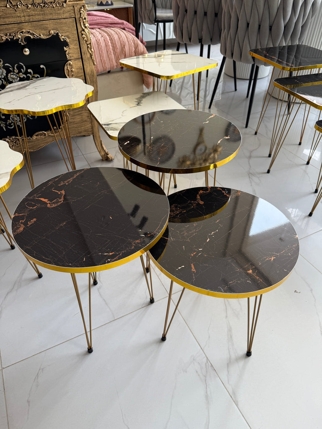 Round Black Glory nesting table set of 3