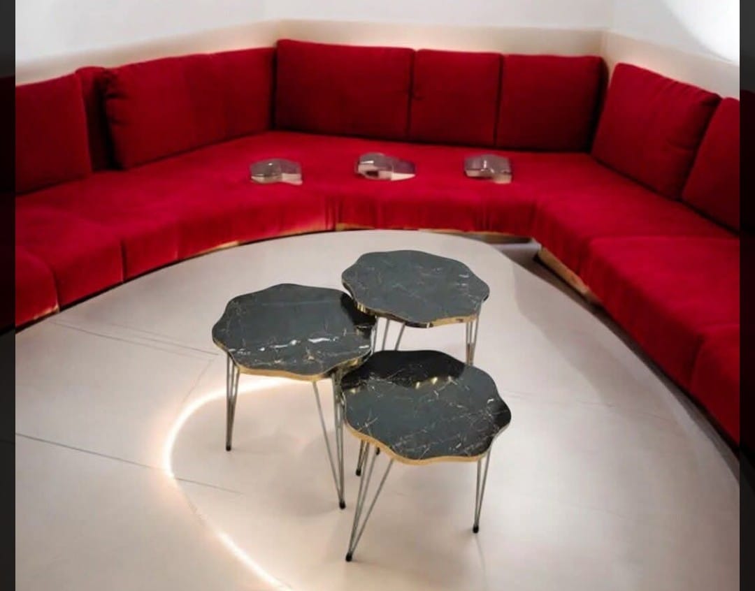 Round Black nesting table set of 3 Floral